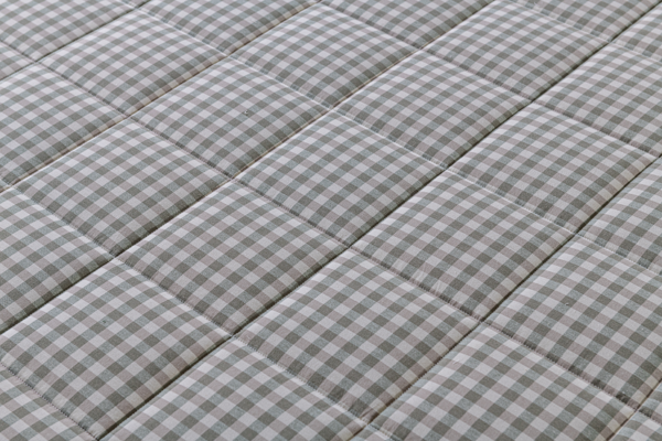 Pure Cotton Glue-Free Silk Cotton Gel Memory Foam Individually Pocketed Spring Mattress - Image 4